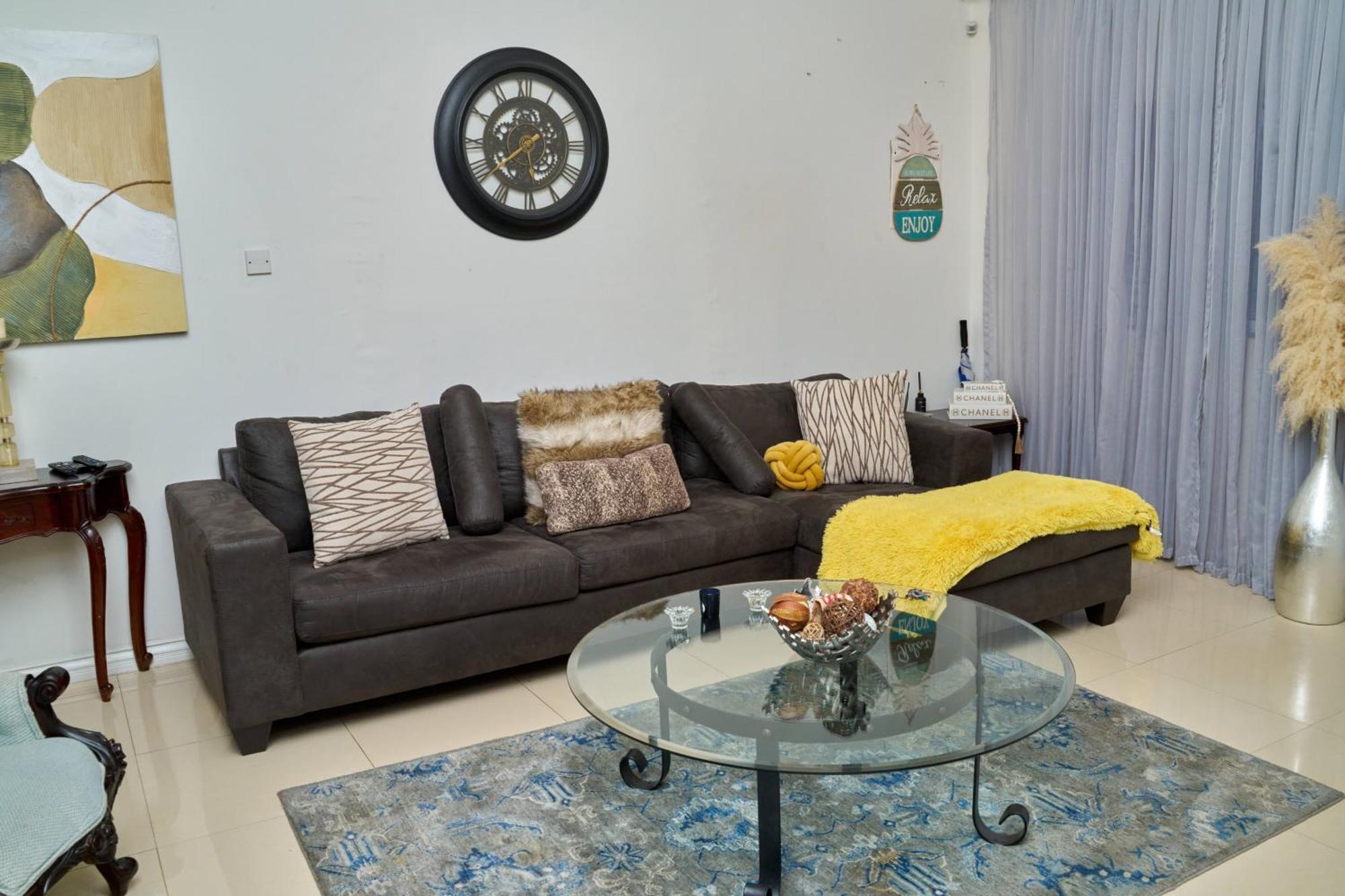 Caribbean Estates, 10 Mins From The Beach, Beautiful Gated Community Portmore Esterno foto